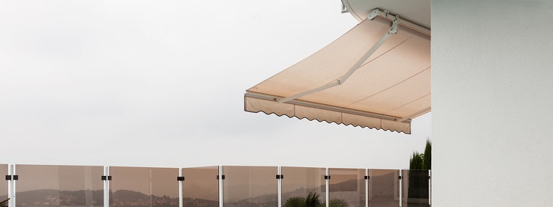 Retractable Awning image